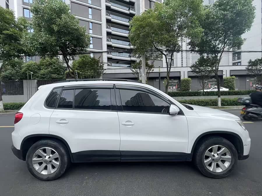 Volkswagen Tiguan 2010