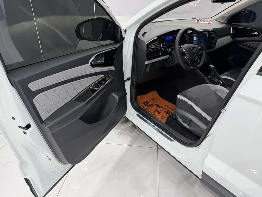Jetta VS7 2023