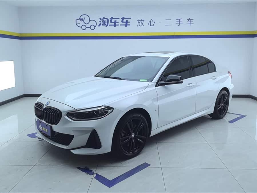 BMW 1 Series 2021