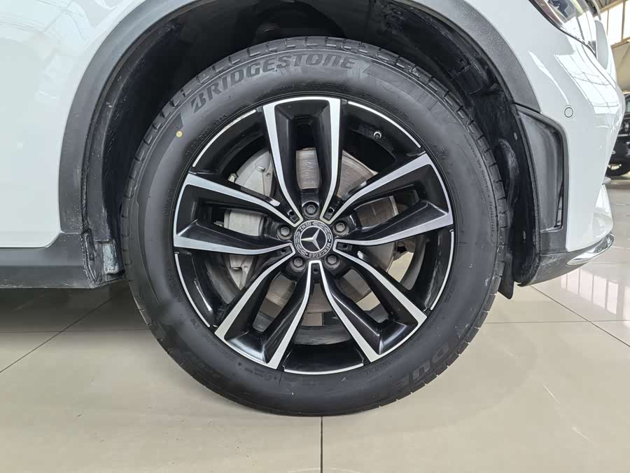 Mercedes-Benz GLC 2021