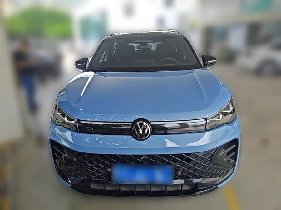 Volkswagen Tiguan L 2024