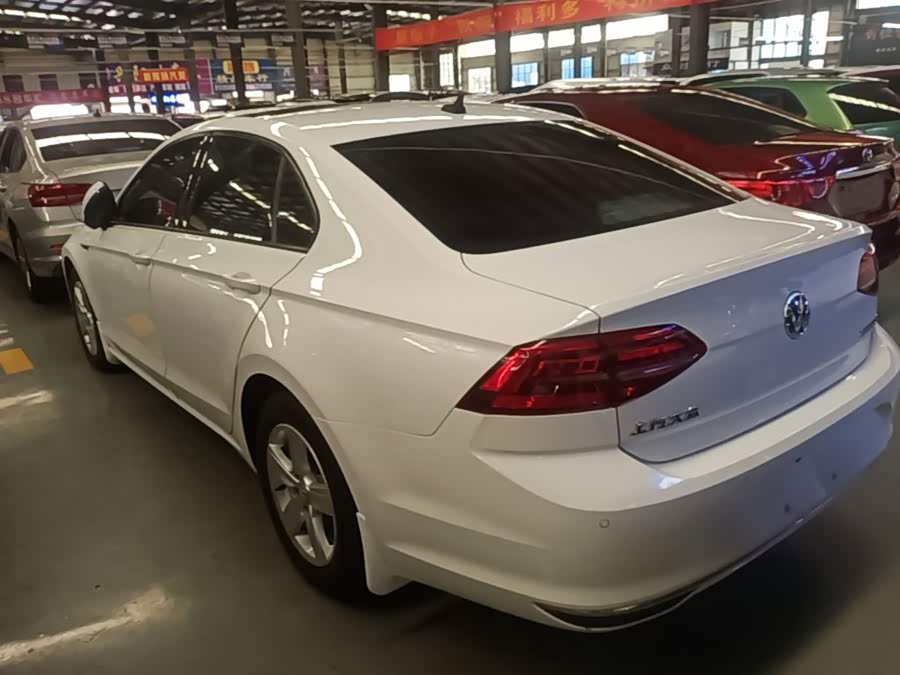 Volkswagen Lamando 2021