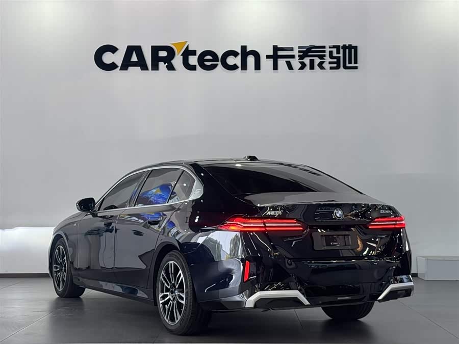 BMW 5 Series 2025