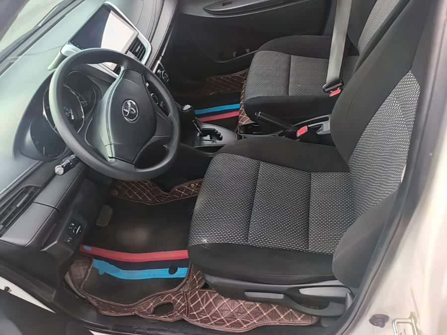 Toyota Vios 2017 — фото 15