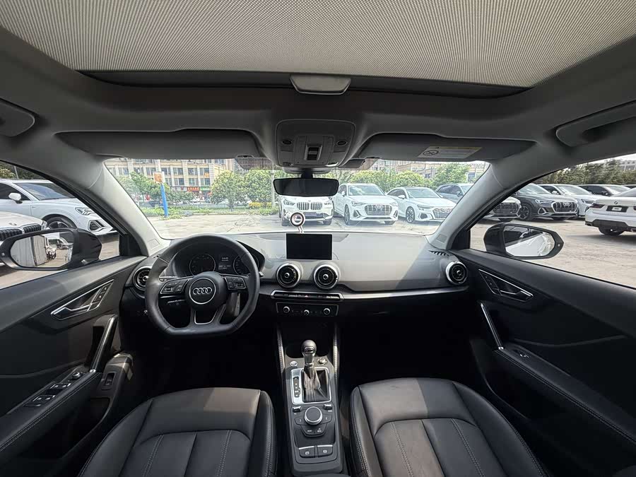 Audi Q2L 2022