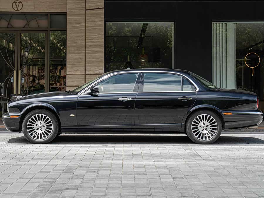 Jaguar XJ 2005