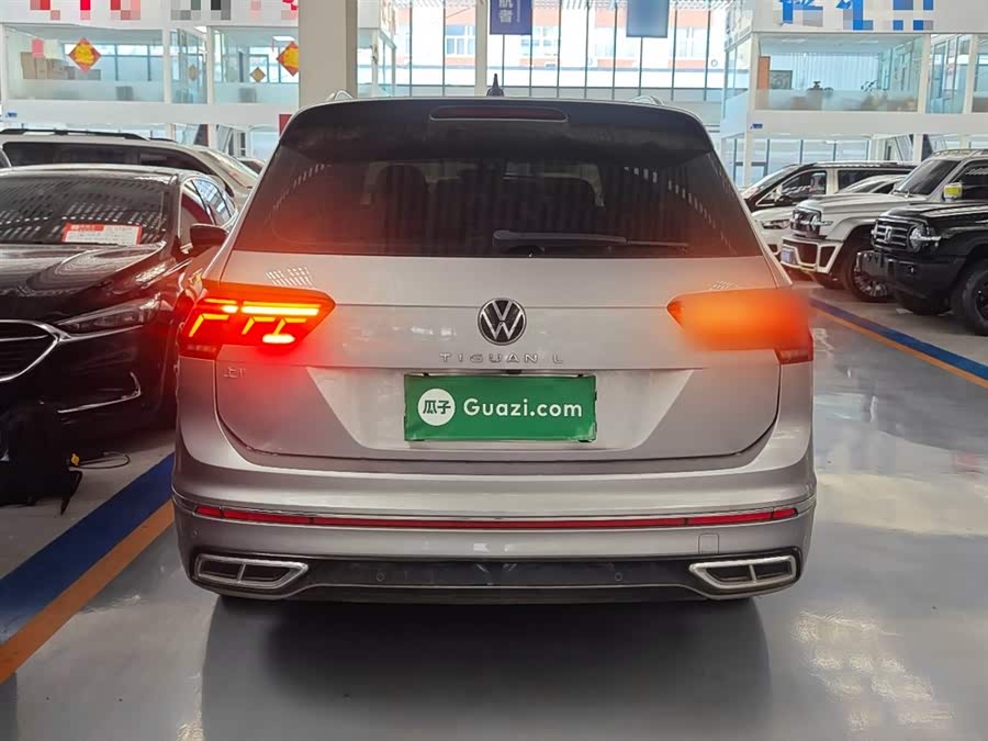 Volkswagen Tiguan L 2022