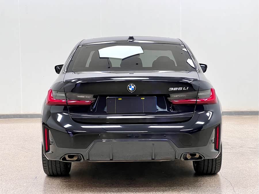 BMW 3 Series 2023
