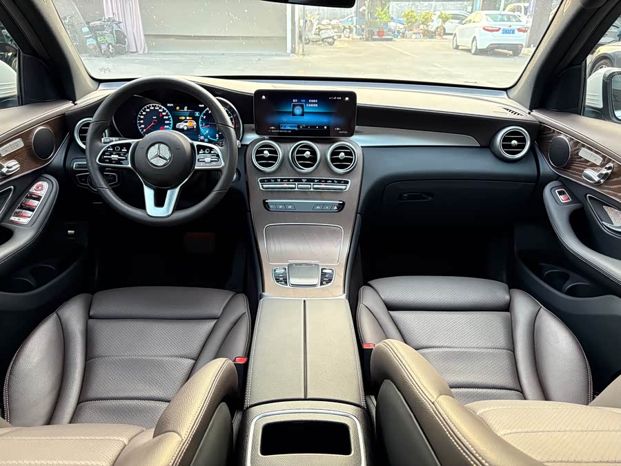 Mercedes-Benz GLC 2022