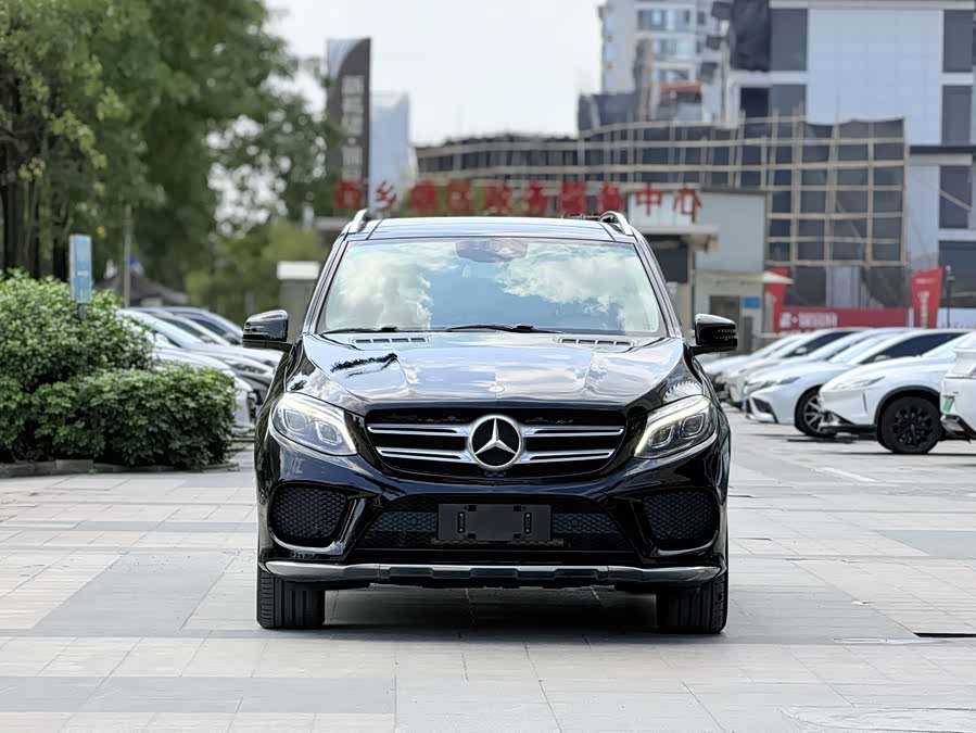 Mercedes-Benz GLE 2016