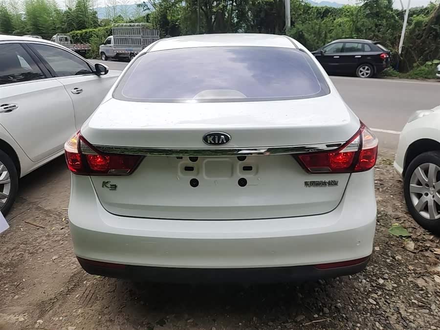 Kia K3 2016