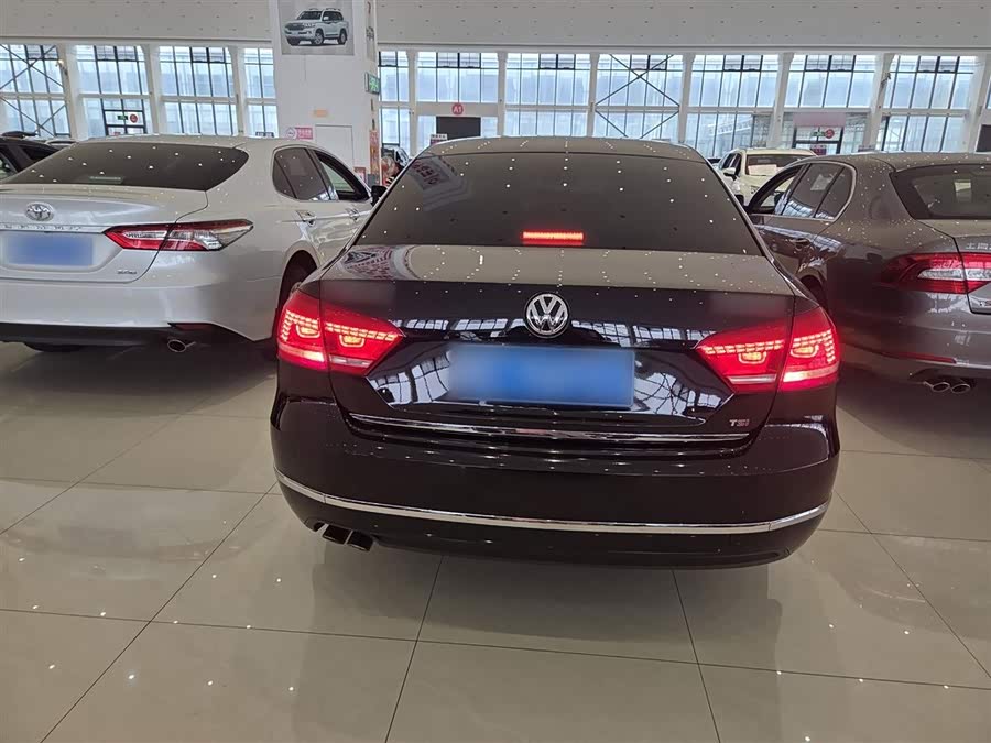 Volkswagen Passat 2015 — фото 10