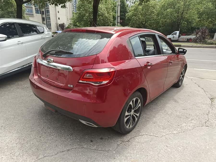 Geely Emgrand 2014