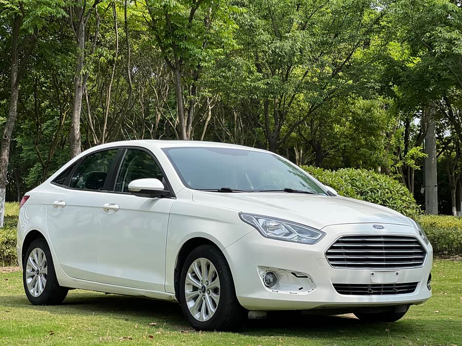 Ford Forrest 2015