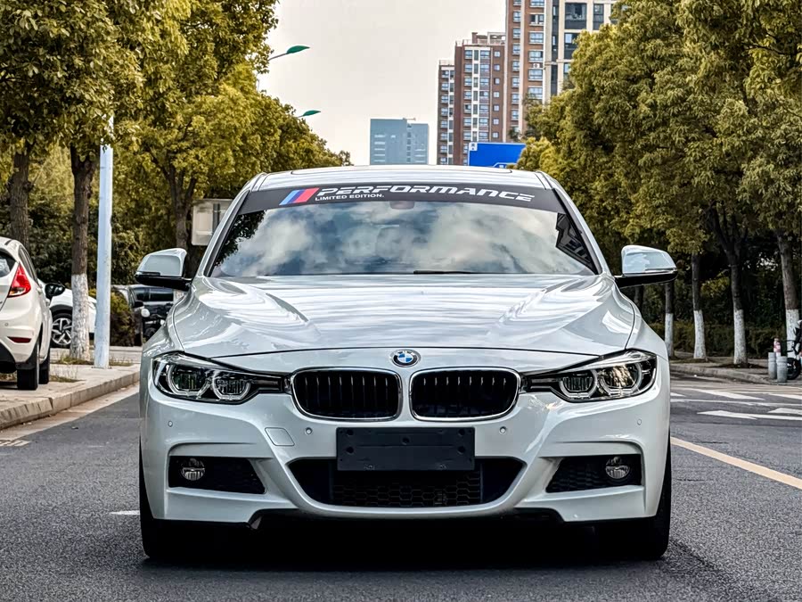 BMW 3 Series 2018