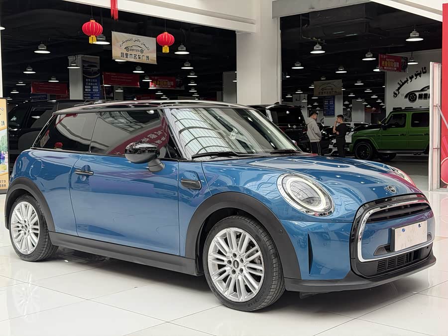 MINI MINI 2022