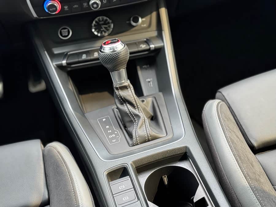 Audi Q3 Sportback 2020 — фото 15
