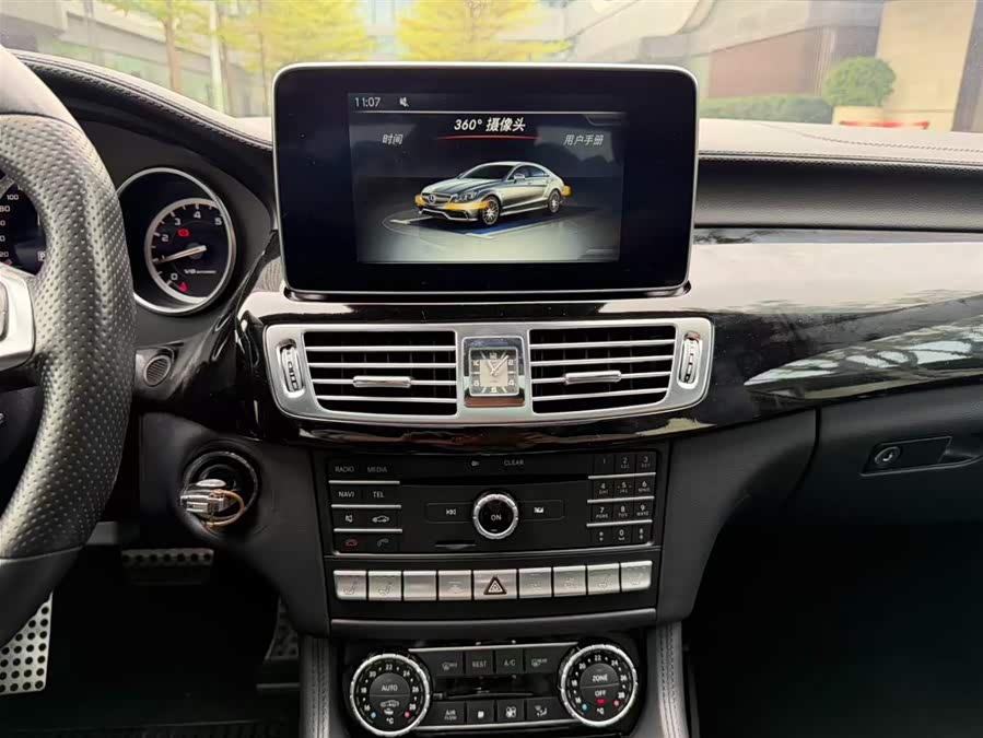 Mercedes-Benz CLS AMG 2015 — фото 8