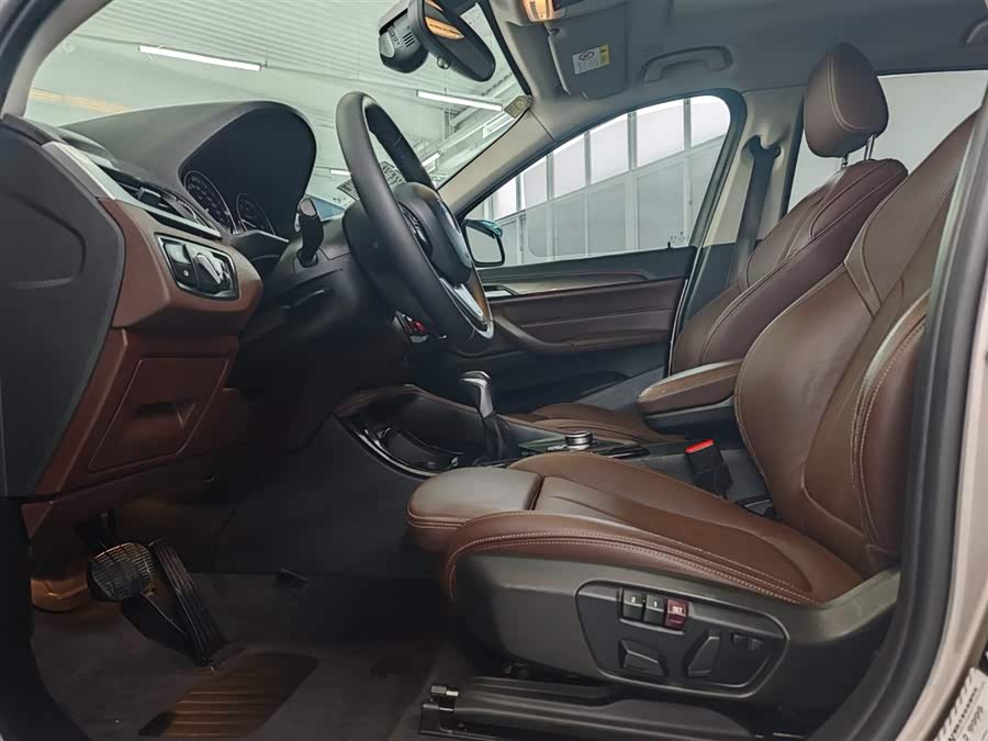 BMW X1 2019 — фото 17