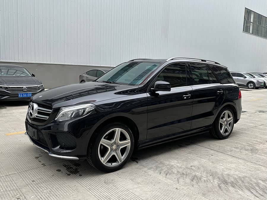 Mercedes-Benz GLE 2015