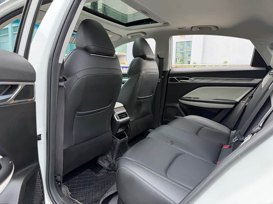 Geely Emgrand L 2022 — фото 13