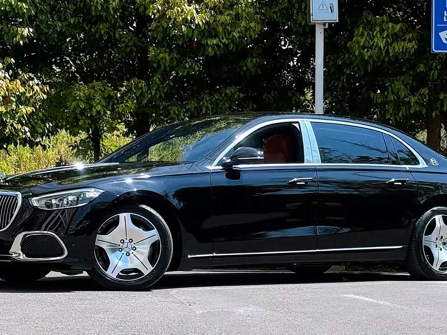 Mercedes-Benz Maybach S-Class 2023