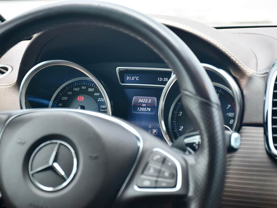 Mercedes-Benz GLE 2018