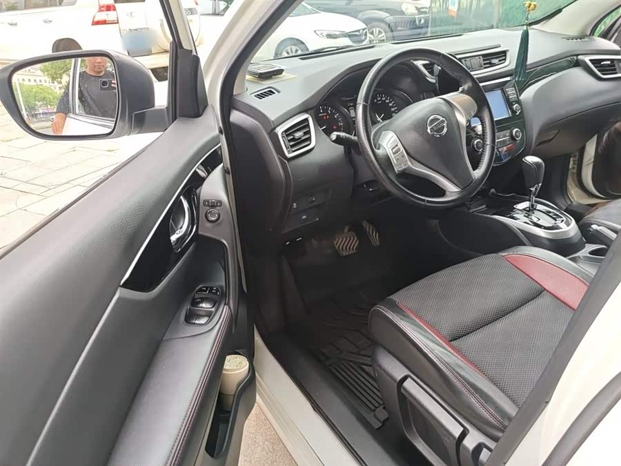 Nissan Qashqai 2017 — фото 14