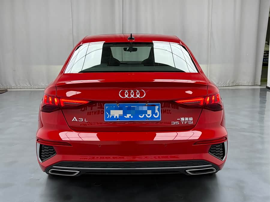 Audi A3 2023 — фото 15