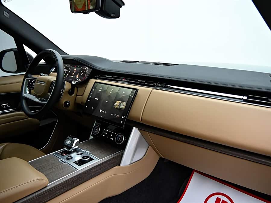 Land Rover Range Rover 2023 — фото 15