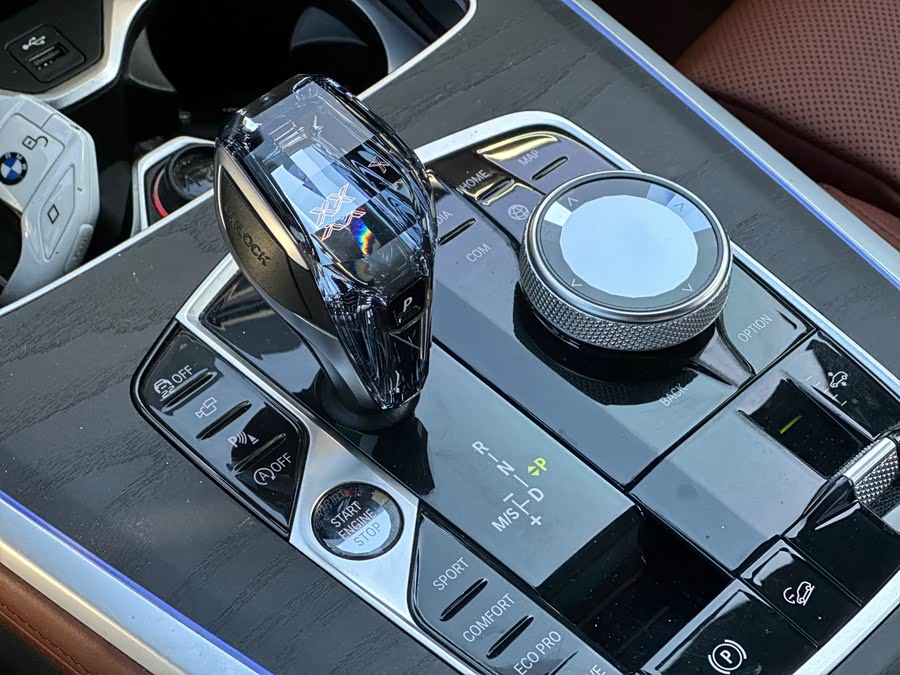 BMW X7 2021 — фото 15