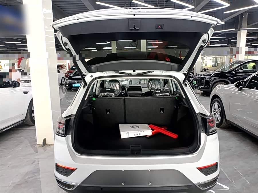 Volkswagen T-Roc 2025 — фото 19