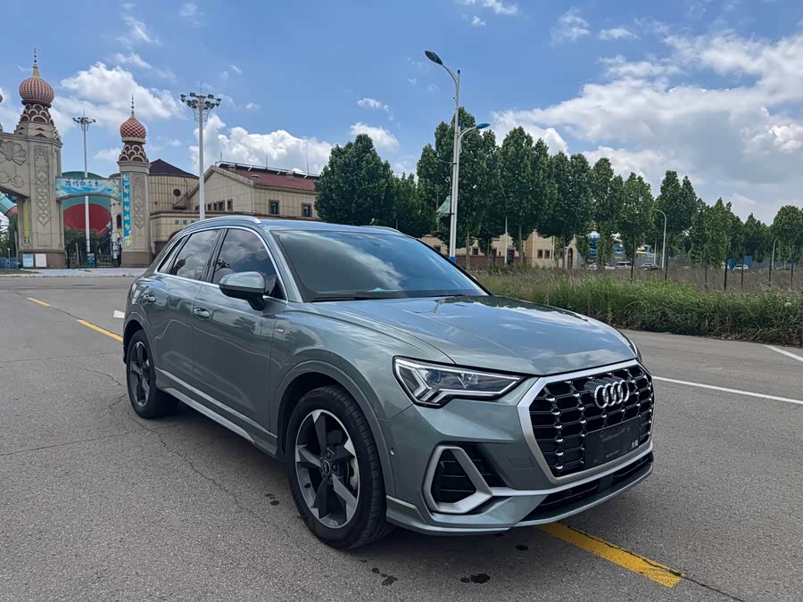 Audi Q3 2023