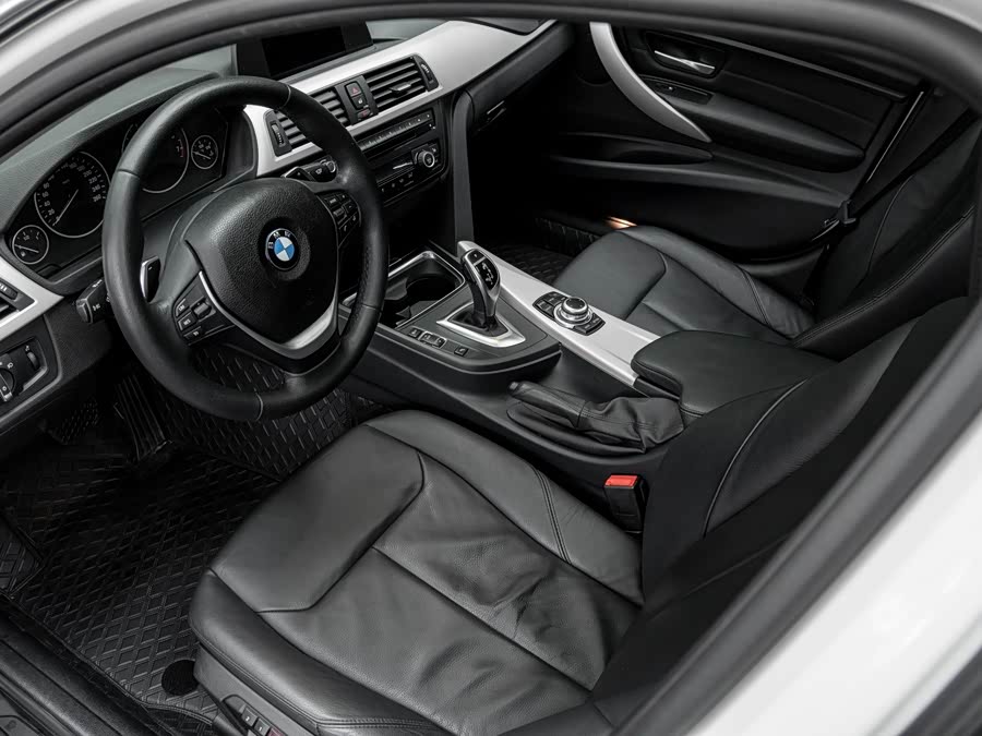 BMW 3 Series 2015