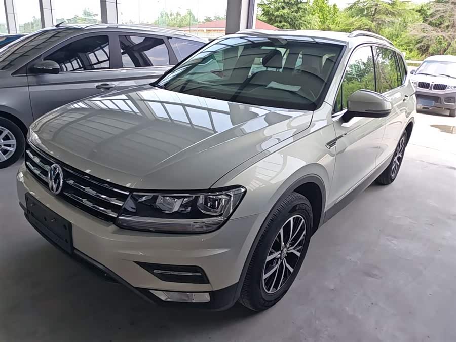 Volkswagen Tiguan L 2018