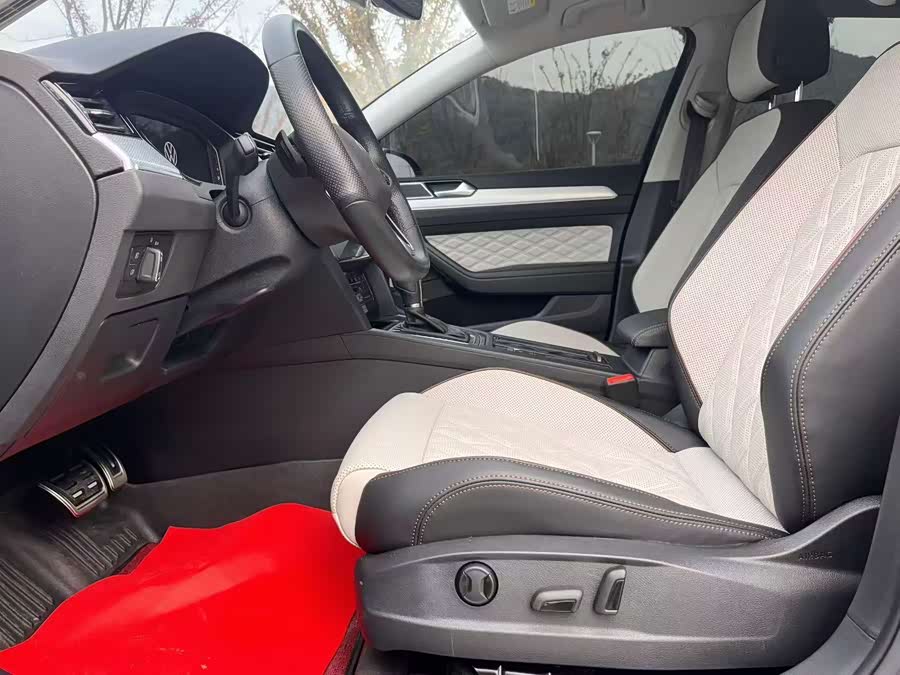 Volkswagen Magotan 2023