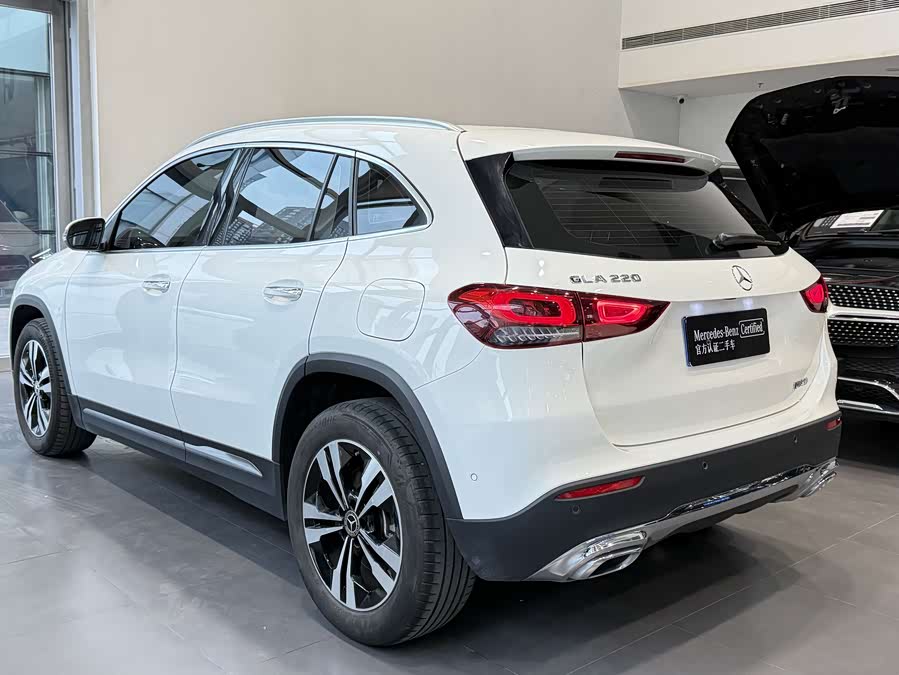 Mercedes-Benz GLA 2023 — фото 25