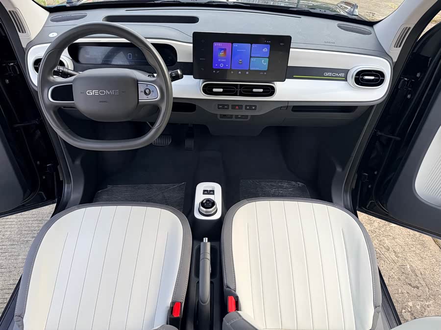 Geely Galaxy Panda 2025 — фото 15
