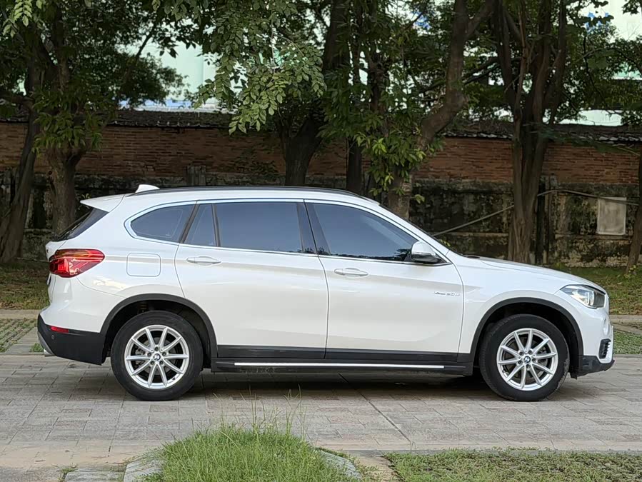 BMW X1 2018 — фото 17