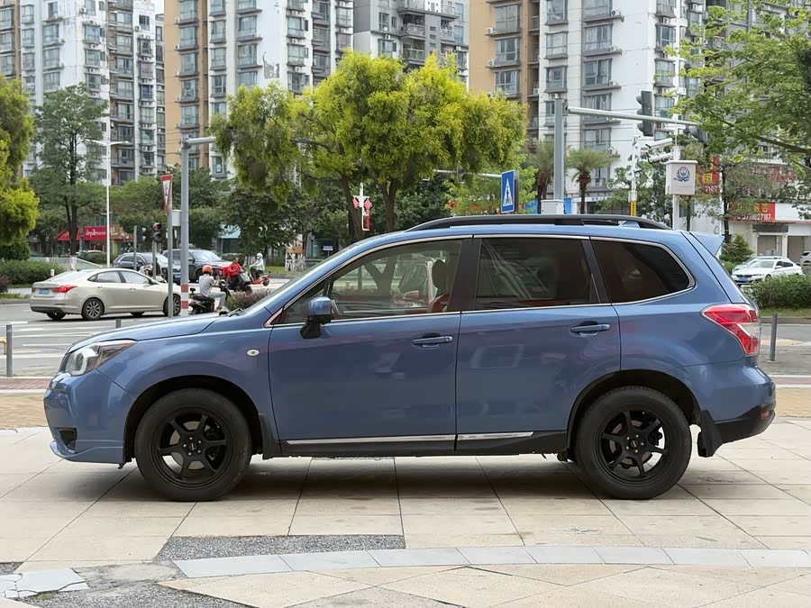 Subaru Forester 2014