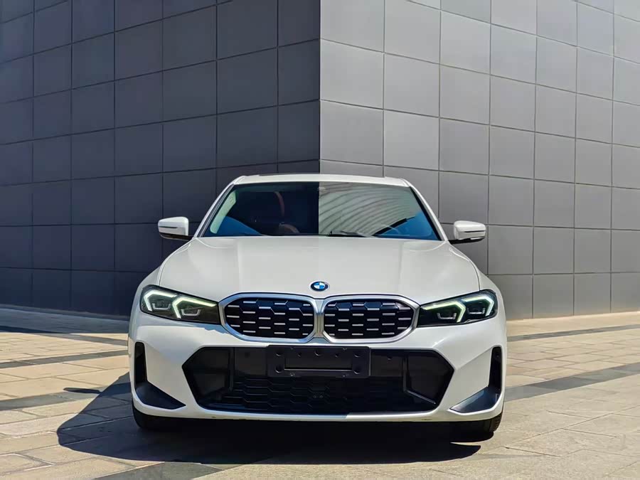 BMW 3 Series 2023