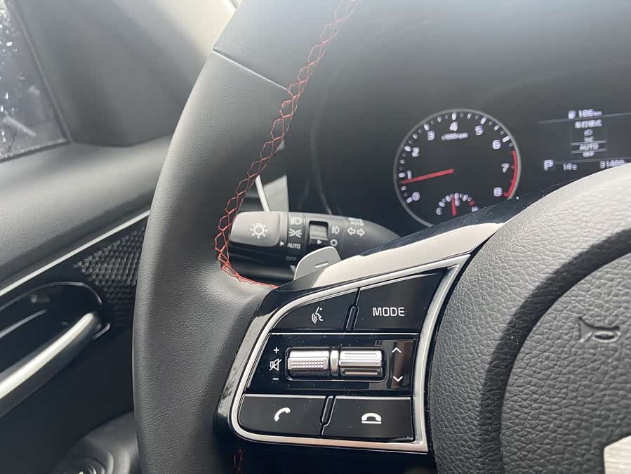 Kia KX3 Proud Running 2021 — фото 11
