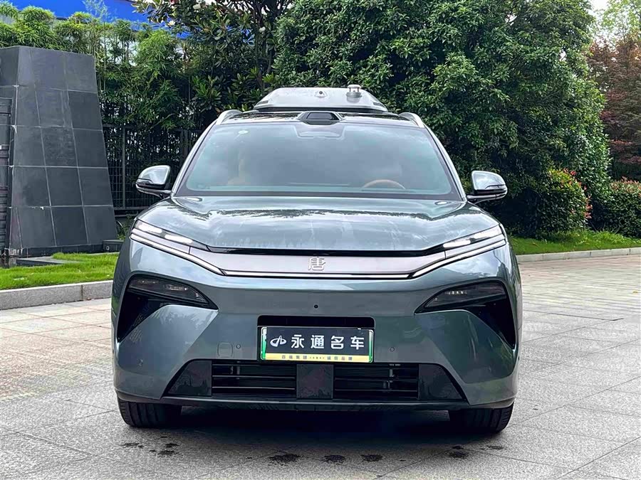 BYD Tang L 2025