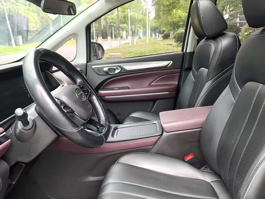 GAC Trumpchi M6 2021