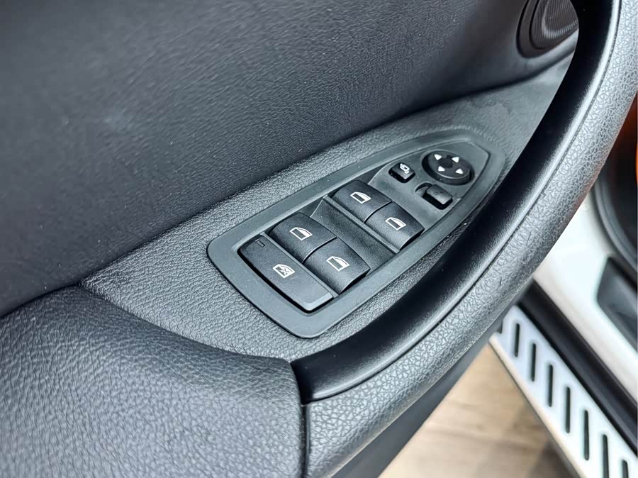 BMW X1 2019 — фото 11