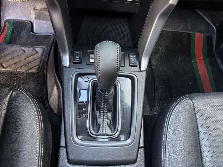 Subaru Forester 2013 — фото 15