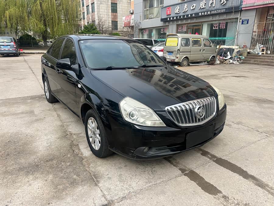 Buick Excelle 2013