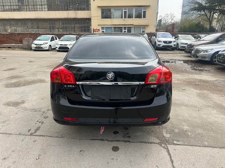 Buick Excelle 2013