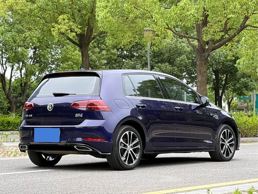 Volkswagen Golf 2020