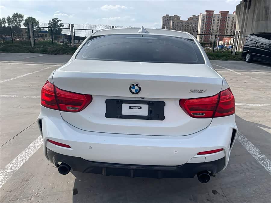 BMW 1 Series 2022